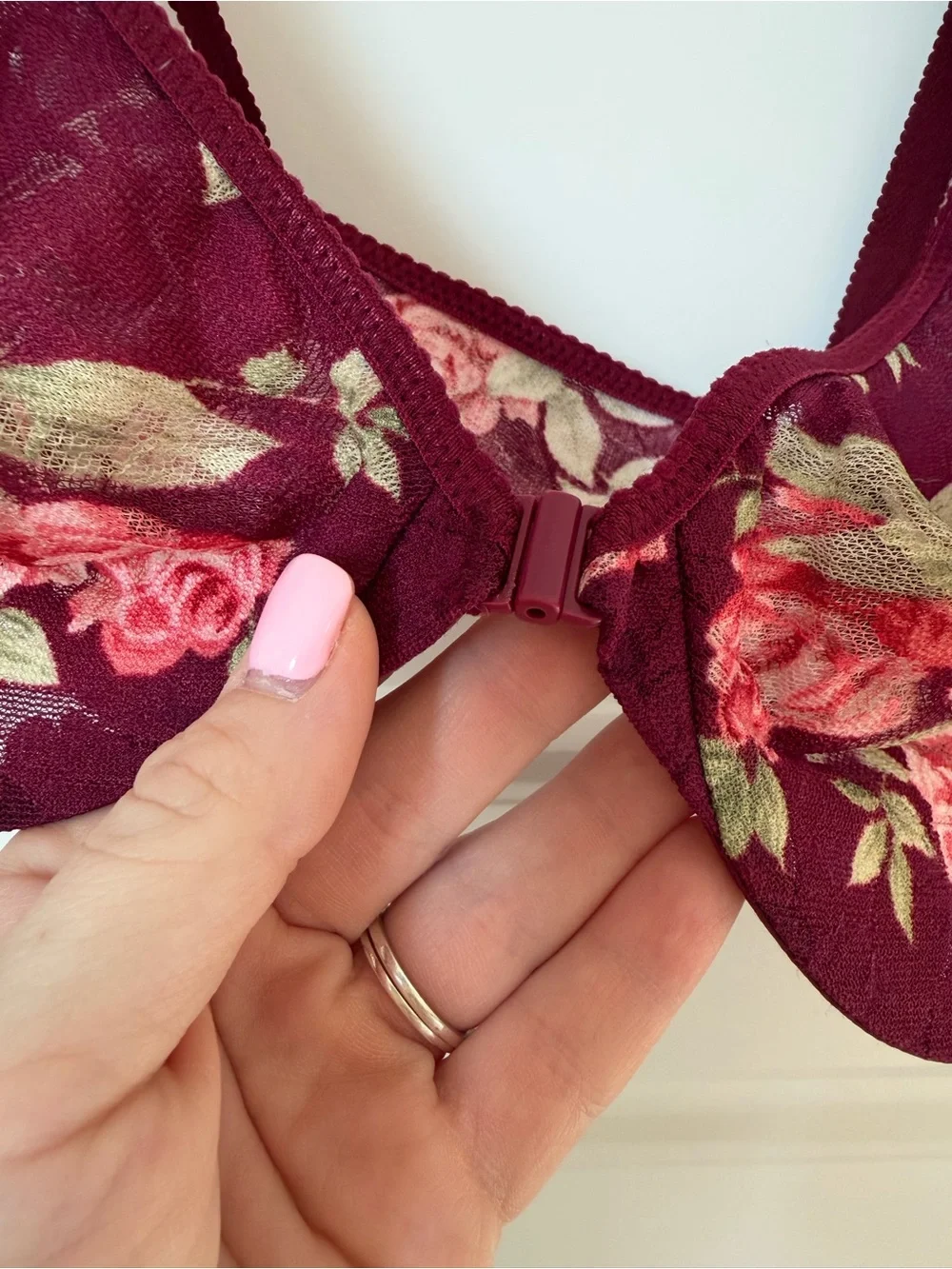 Vintage 2003 Victoria's Secret Burgundy Rose Mesh Front Clasp Bra 34D